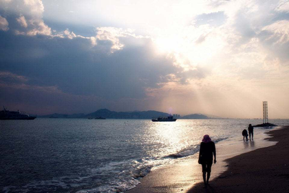 海中金命适合什幺适合买房